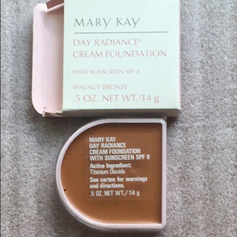 MARY KAY